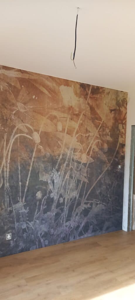 Detailní přelepení rohu tapetou